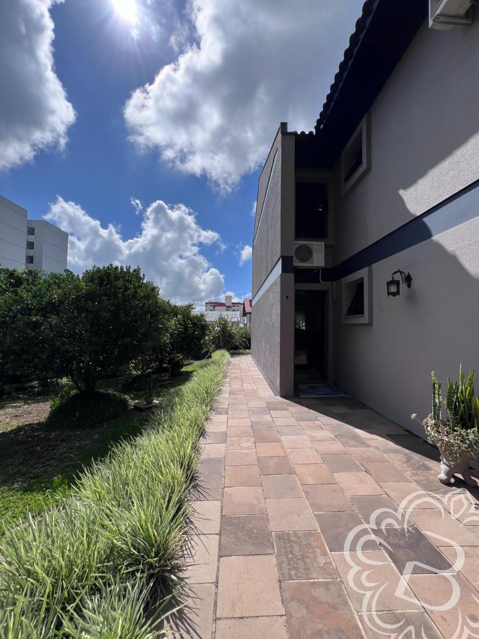 https://www.imoveisbliss.com.br/img/m/0/0/arquivos/011114c6ea90a32bdb0273045087a2954f53415e.jpg
