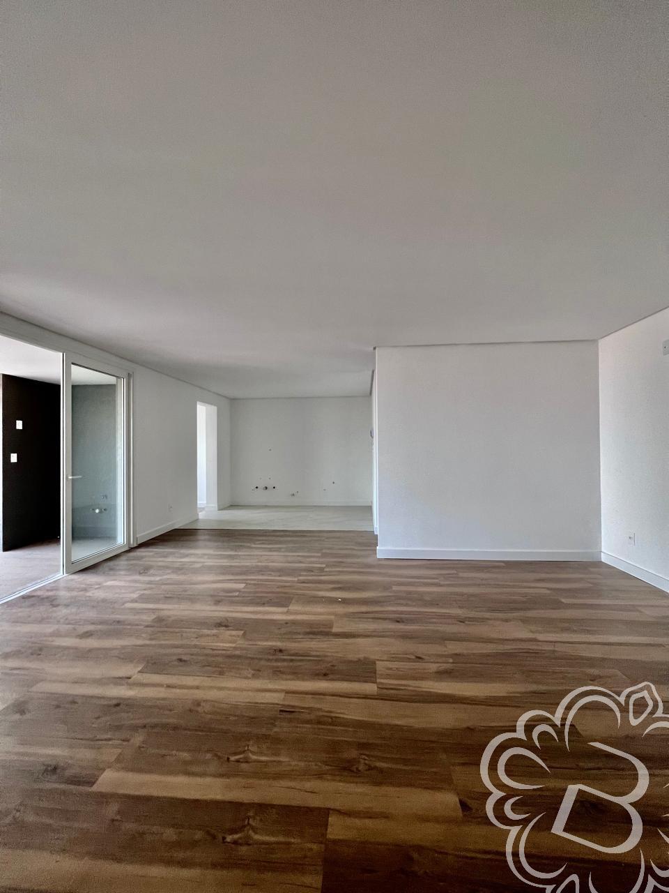https://www.imoveisbliss.com.br/img/m/0/0/arquivos/020ec563c99ac124e0c7adacd30a89481544dc18.jpg