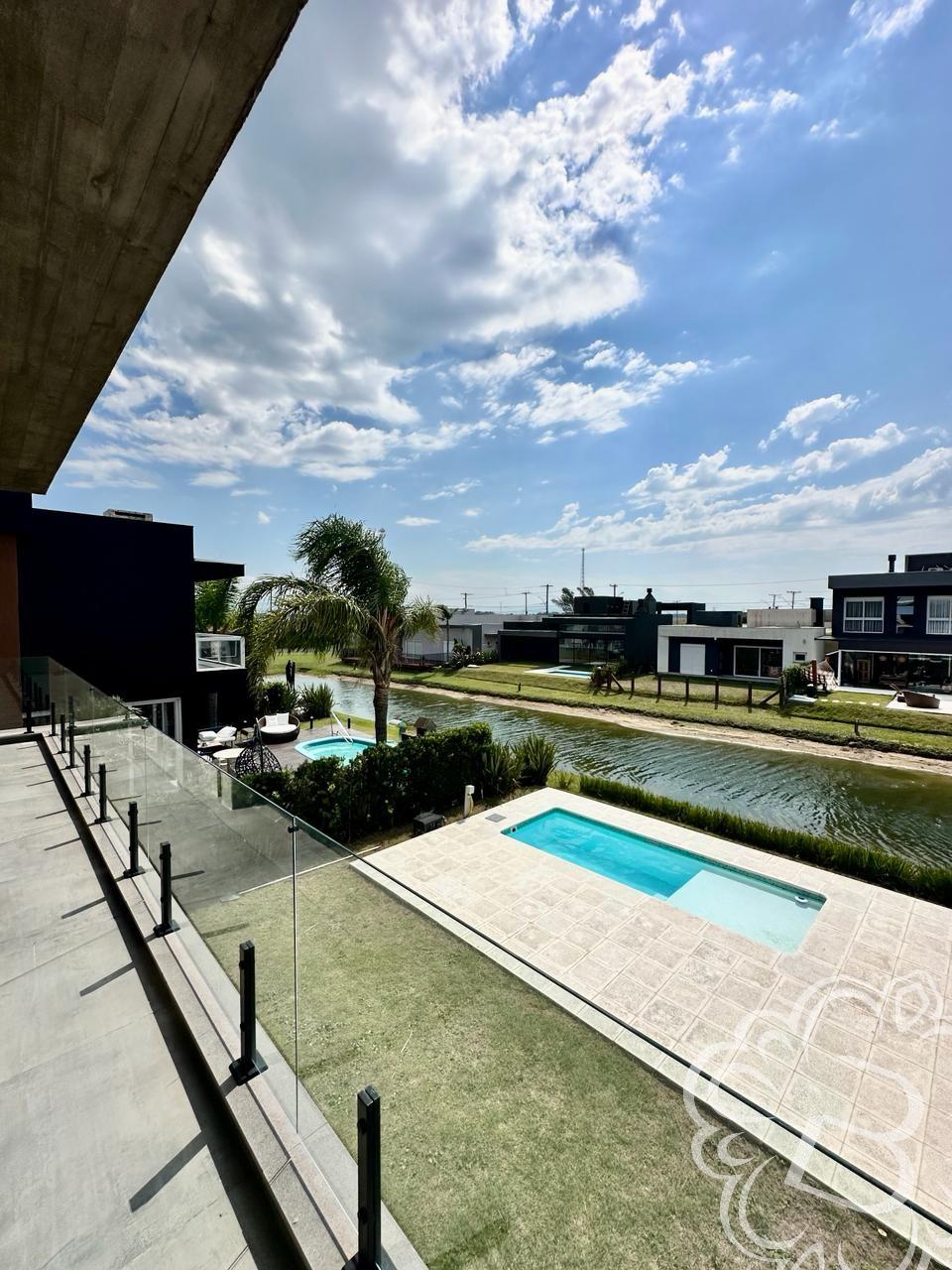 https://www.imoveisbliss.com.br/img/m/0/0/arquivos/06cc8a39e37fe3cb7499a5befaec7de229d081db.jpg