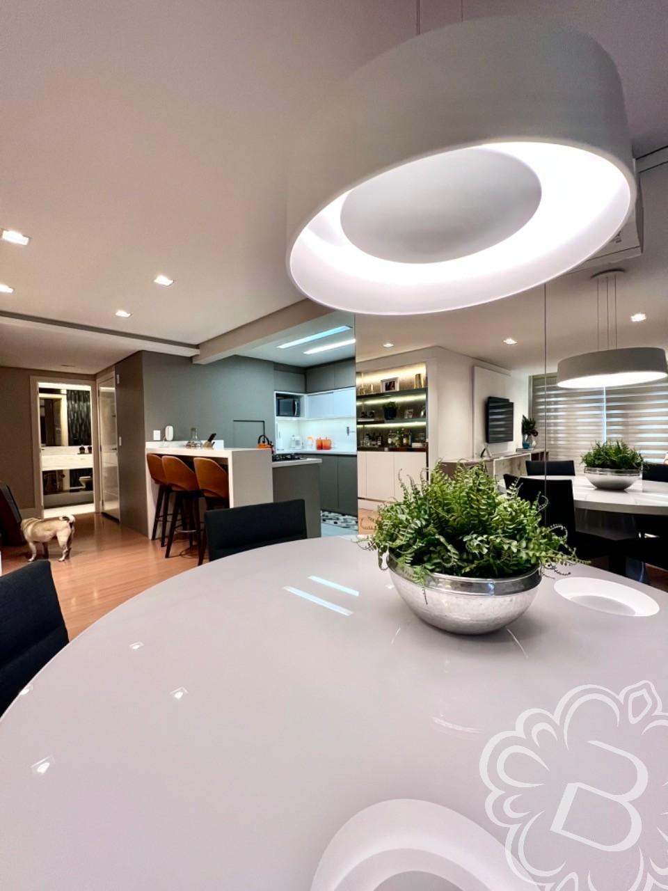 https://www.imoveisbliss.com.br/img/m/0/0/arquivos/0a1d5e90f91cf08ac4d7817eb745e055fdfa4060.jpg