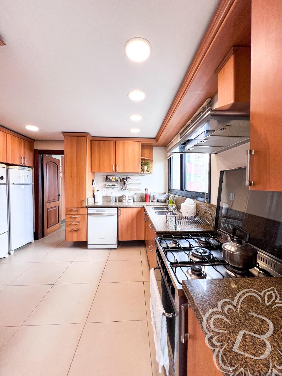 https://www.imoveisbliss.com.br/img/m/0/0/arquivos/0a4e3c3694847b25818fee08391d41a35e61d832.jpg