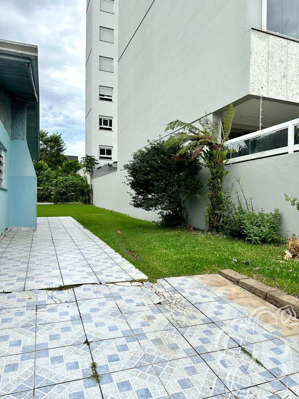 https://www.imoveisbliss.com.br/img/m/0/0/arquivos/101e81e3435b13641005986eafa5d0c18d30d075.jpg