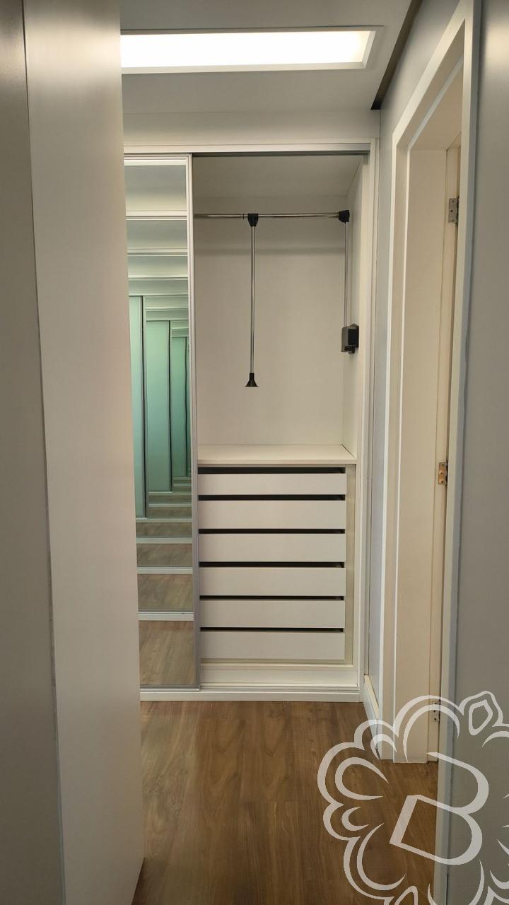 Eiffel Residence Exposição