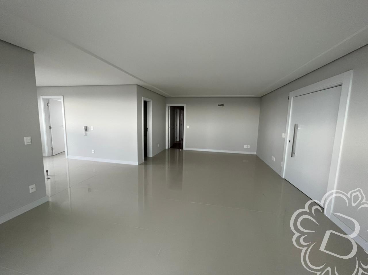 https://www.imoveisbliss.com.br/img/m/0/0/arquivos/22a47cef4c207b4b6e1e1f8186259387baa69c4a.jpg