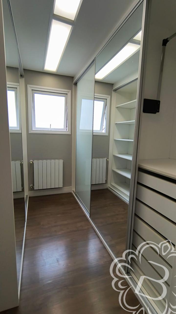 Eiffel Residence Exposição