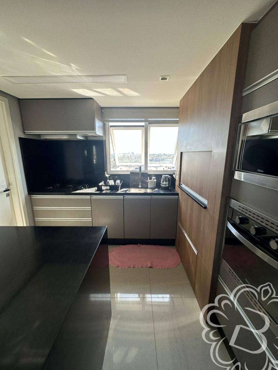 Cobertura Duplex Solar da Praça