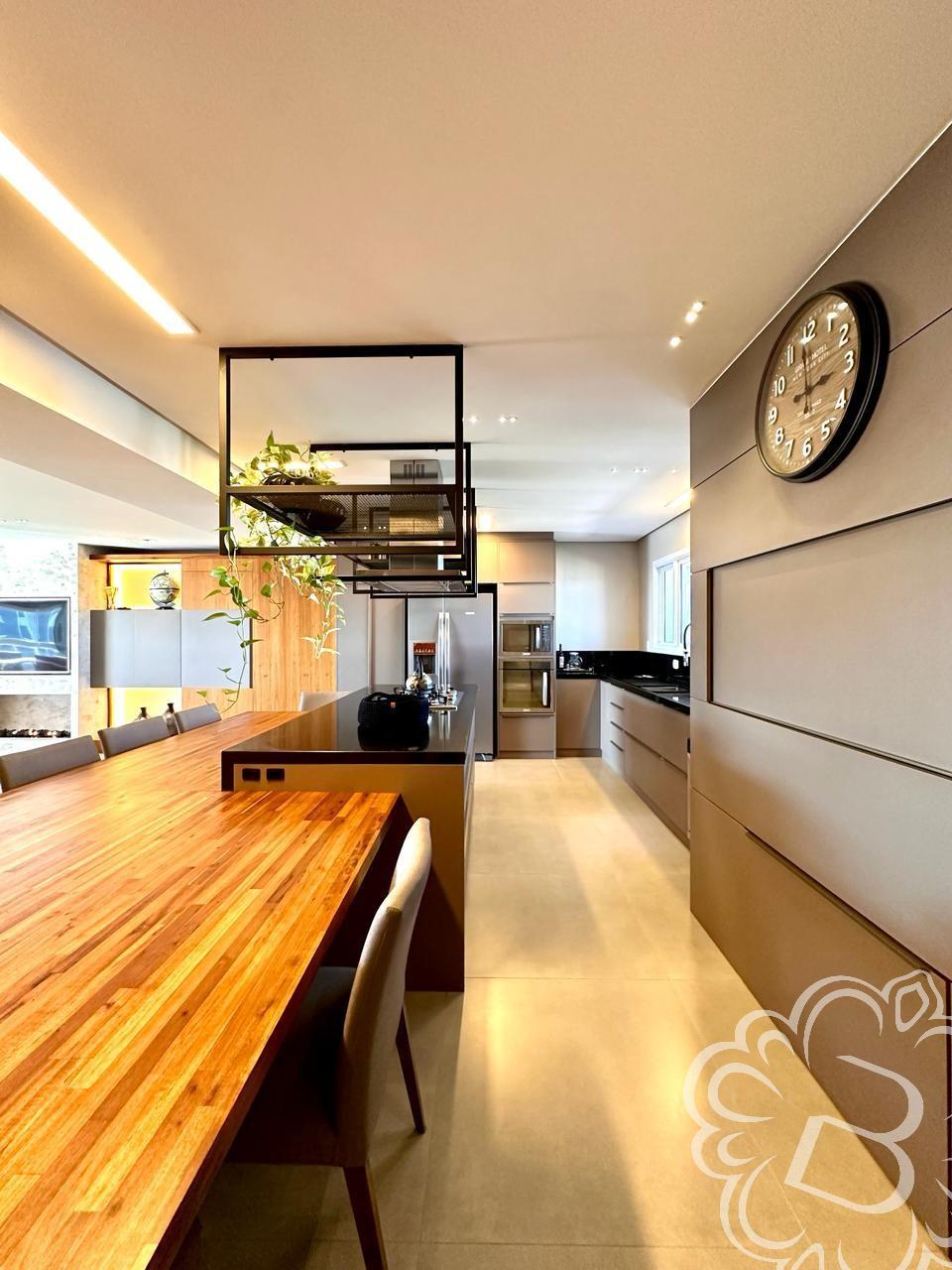 https://www.imoveisbliss.com.br/img/m/0/0/arquivos/2f6aa0d4ad64a48399c9d030270a6081e6257aa9.jpg