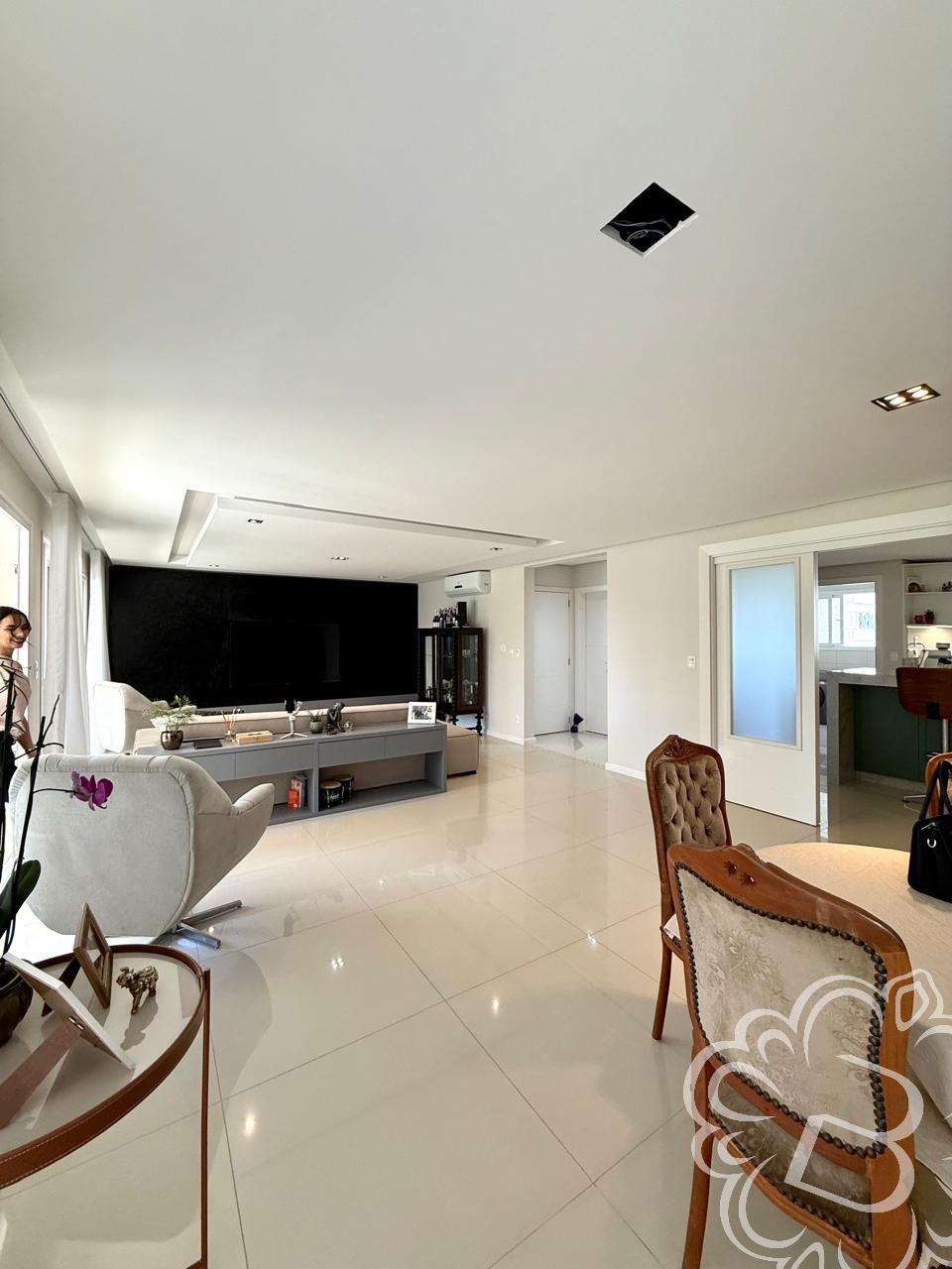 https://www.imoveisbliss.com.br/img/m/0/0/arquivos/2fc0c09f785c9ac315c35304a34500321bd5b1f8.jpg