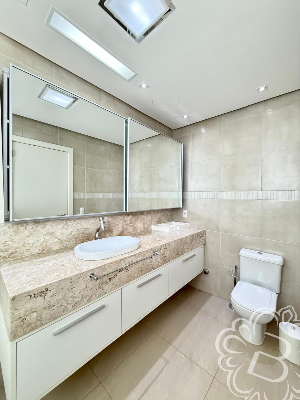 https://www.imoveisbliss.com.br/img/m/0/0/arquivos/33e83a6c6f038889bea8b34d4031a20605510954.jpg
