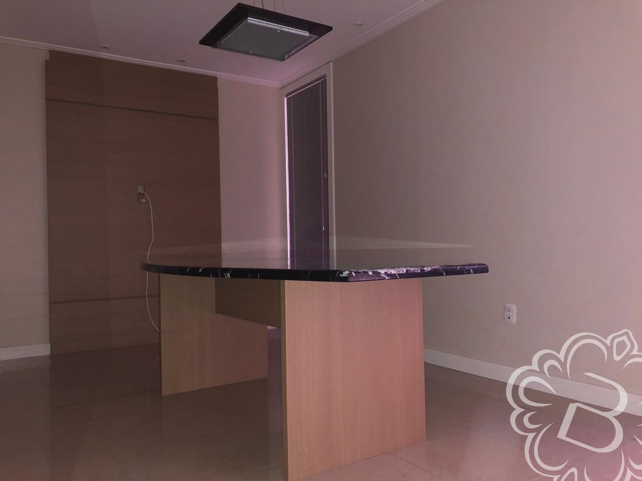 https://www.imoveisbliss.com.br/img/m/0/0/arquivos/347ddfb69e4bbd30a4d5e38ec832035a99cdd990.jpg