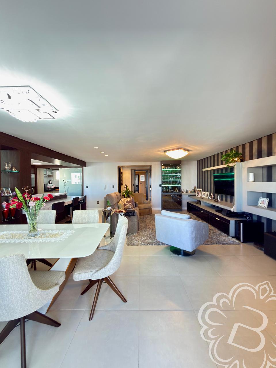Residencial Plaza Elysées