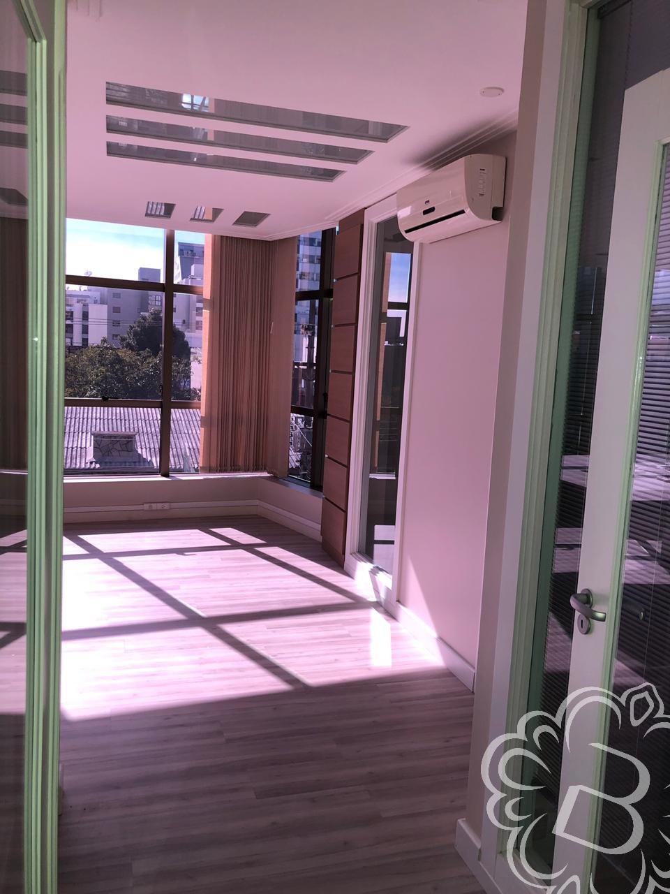 https://www.imoveisbliss.com.br/img/m/0/0/arquivos/39597d6c2935a585f68c0e25f5e325cab93f4129.jpg