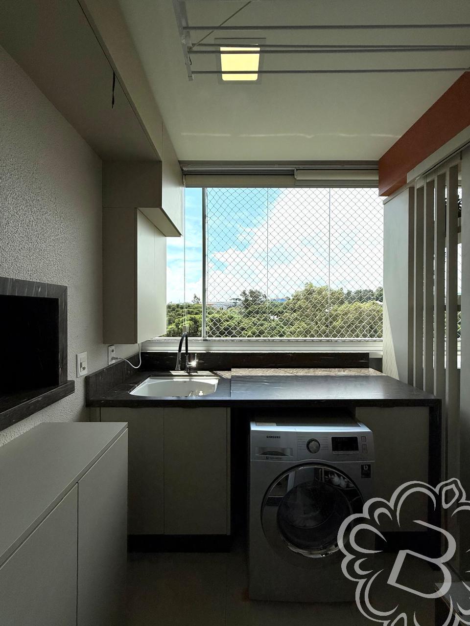 https://www.imoveisbliss.com.br/img/m/0/0/arquivos/3d911015fc221649cf9bf3267060de8dbfe9ae16.jpg