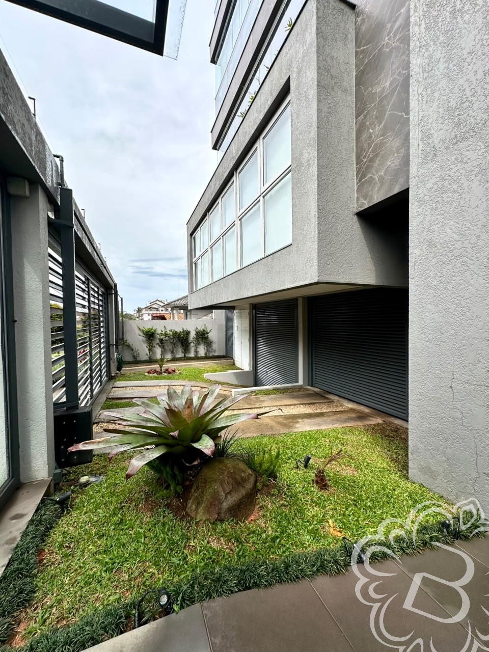 https://www.imoveisbliss.com.br/img/m/0/0/arquivos/449eabe6282f77b23f0f2d0ff5c7fc2154737d2d.jpg
