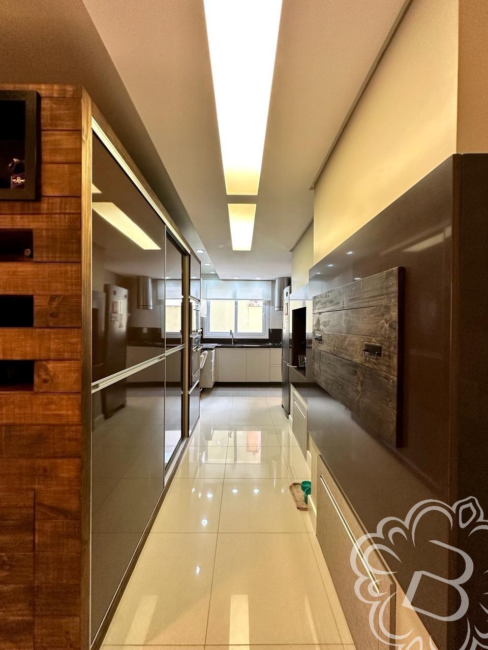 https://www.imoveisbliss.com.br/img/m/0/0/arquivos/477c2ef60f3d154244123ac795edadf819c5037a.jpg