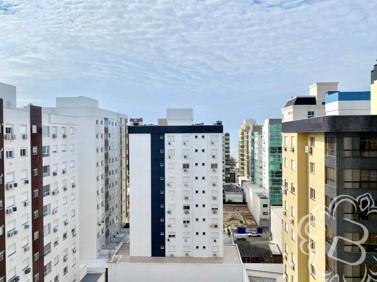 https://www.imoveisbliss.com.br/img/m/0/0/arquivos/4b29fffd2bad6e8a6e2c84ffbe8b5907edd0aaf6.jpg