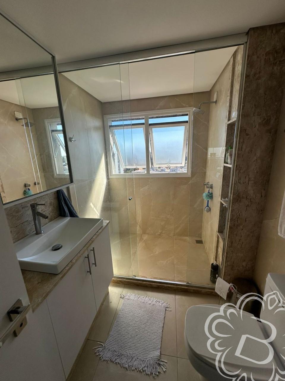 Cobertura Duplex Solar da Praça