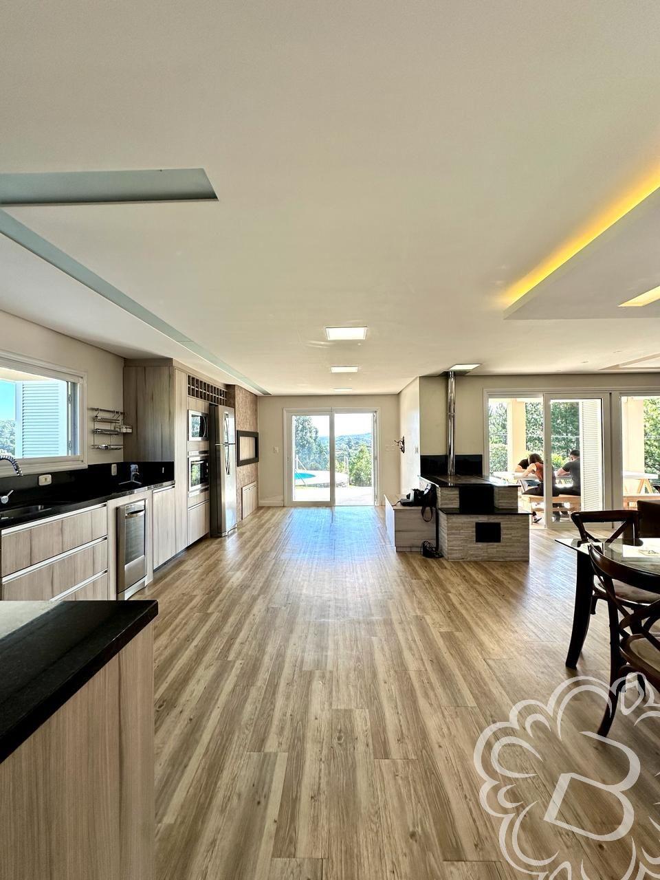 https://www.imoveisbliss.com.br/img/m/0/0/arquivos/58444e0d10ae39730685a0d0b1a960a7fc9dbae7.jpg