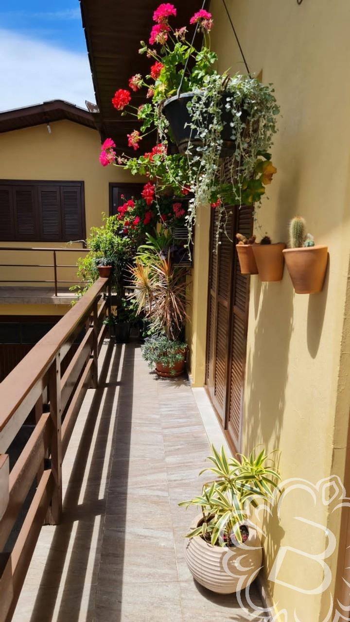 https://www.imoveisbliss.com.br/img/m/0/0/arquivos/5d0f0a4f03355deae74f3dbb727fa56cc64bcd86.jpg