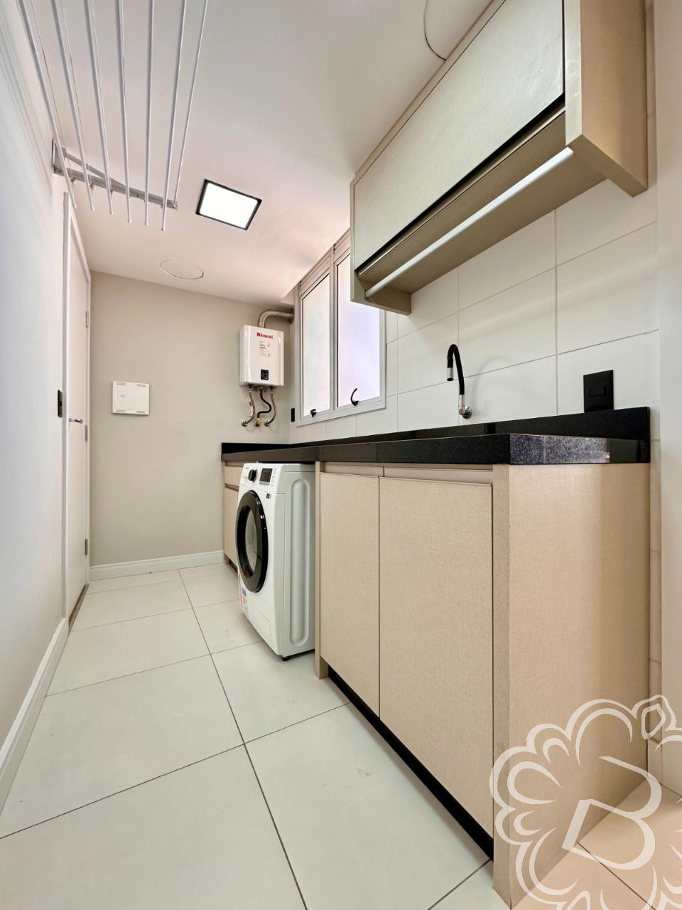 https://www.imoveisbliss.com.br/img/m/0/0/arquivos/5e637f8e75cac165fd4eba41927e5f19c6d49d74.jpg