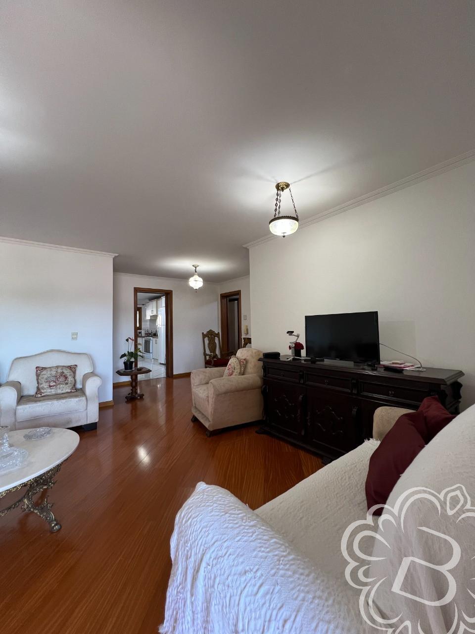 https://www.imoveisbliss.com.br/img/m/0/0/arquivos/5ff0c659a2cf5304ca899598dca7fe4fa496d6c7.jpg