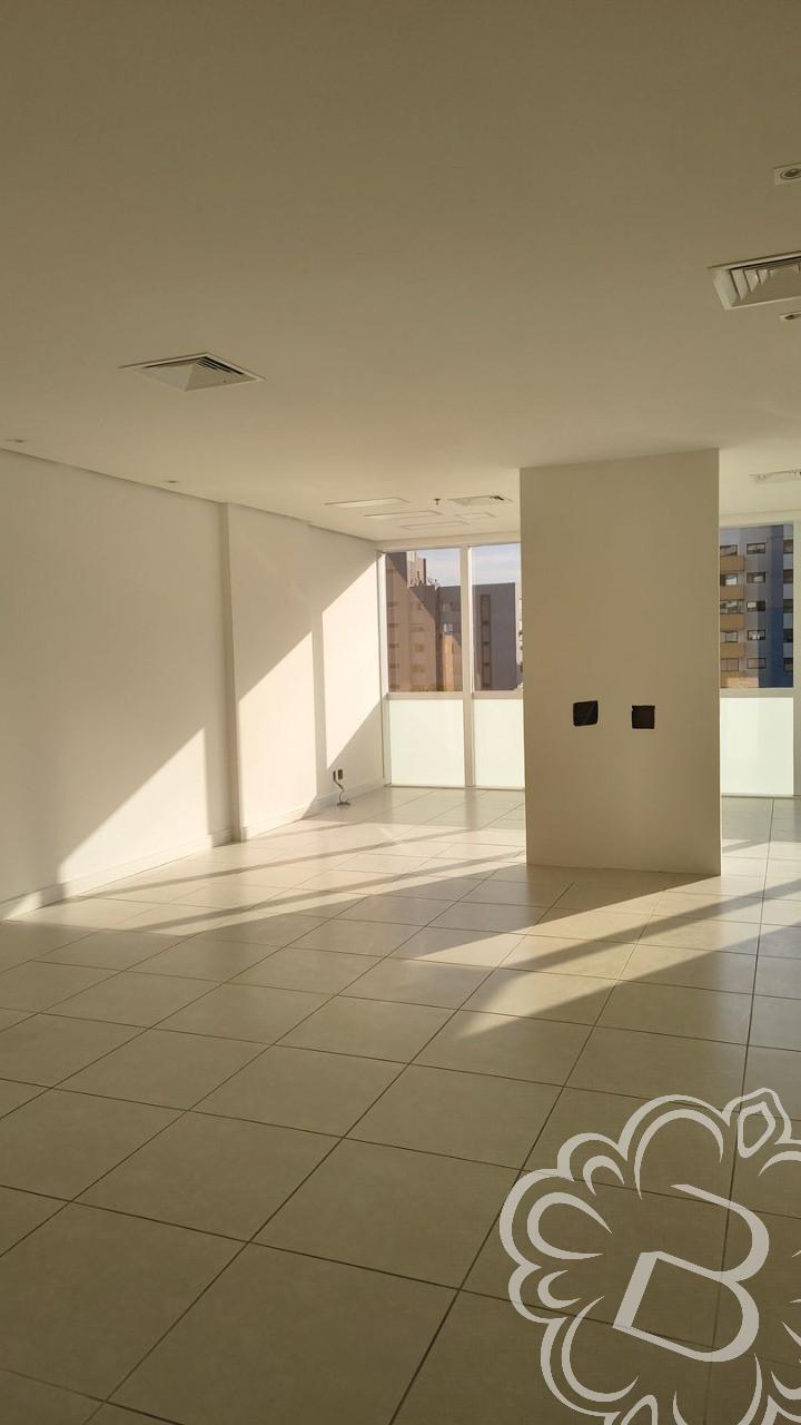 https://www.imoveisbliss.com.br/img/m/0/0/arquivos/615d69f559d8f7f65c267ff9d387aa53585dffc6.jpg