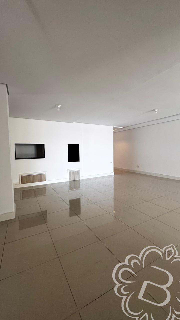 https://www.imoveisbliss.com.br/img/m/0/0/arquivos/649f2e6f7d42e8aa28b52579696149418a1af563.jpg
