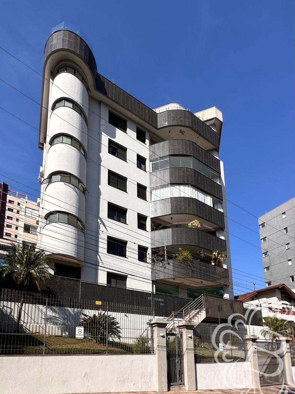 https://www.imoveisbliss.com.br/img/m/0/0/arquivos/6bad820d40bafbb9186d89b307fe48c02315c21b.jpg