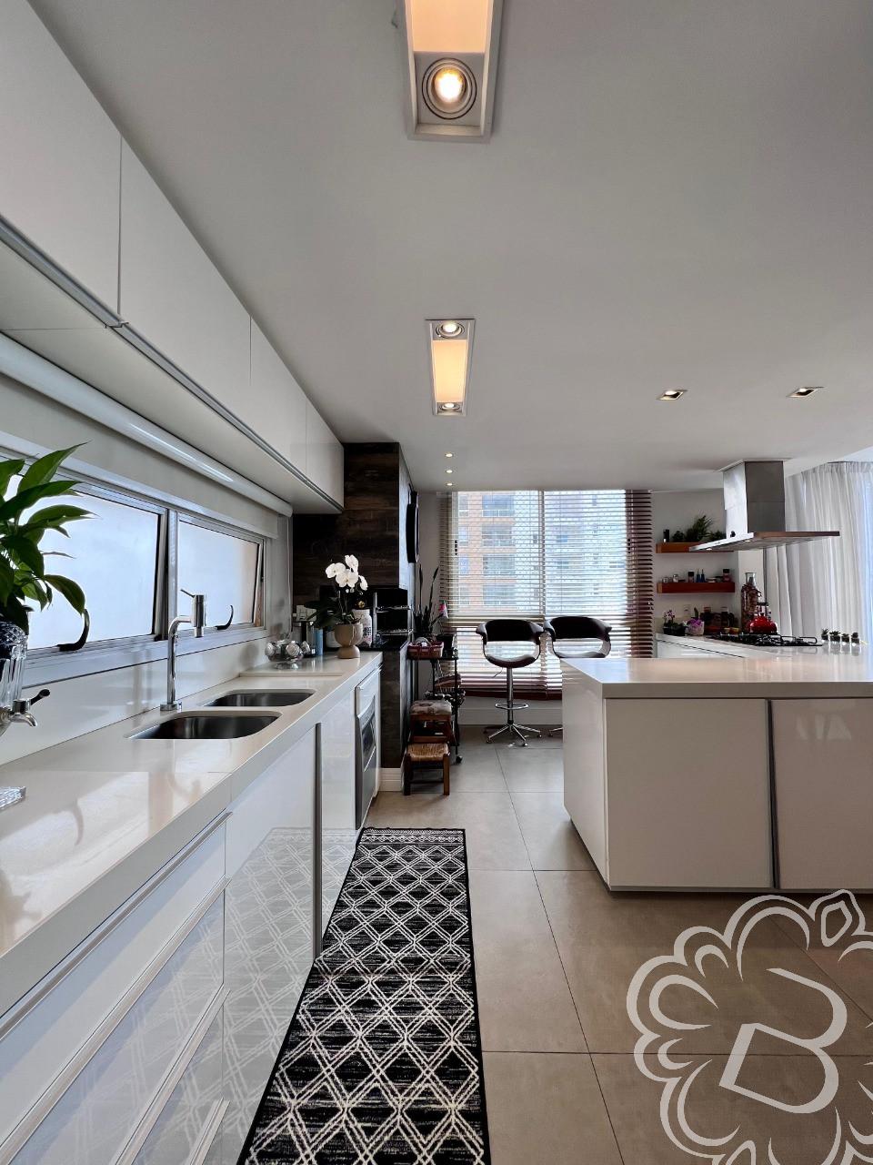 https://www.imoveisbliss.com.br/img/m/0/0/arquivos/6f92d7cecd1f76f4b86bed6021e9626c3765f156.jpg