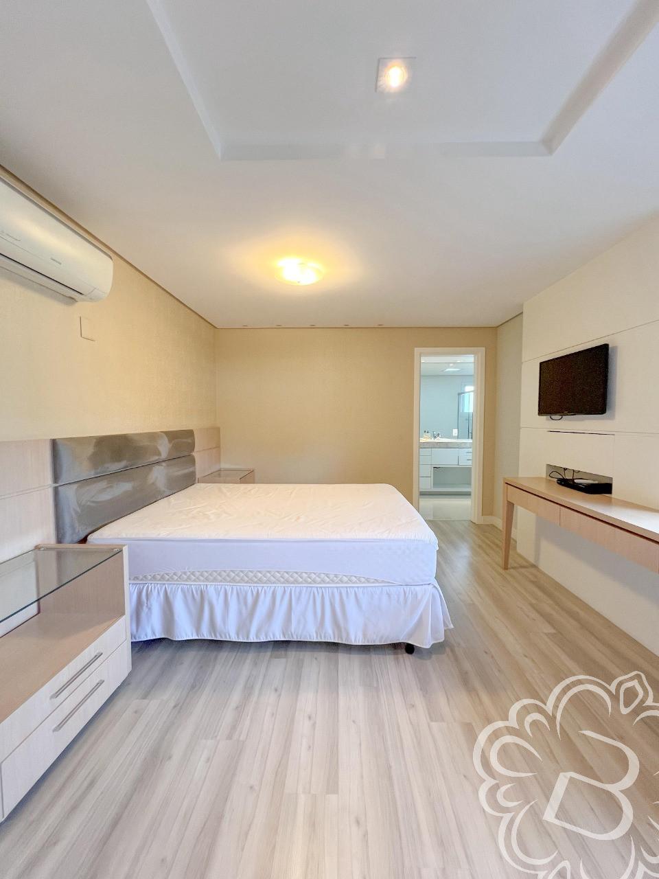 https://www.imoveisbliss.com.br/img/m/0/0/arquivos/6fbc4b4396b52e6a6202ccc71dc8b88614936aaf.jpg