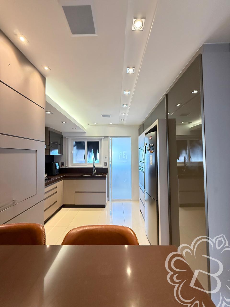 https://www.imoveisbliss.com.br/img/m/0/0/arquivos/708d018ce04c594974c7ab1bbcc143c96a0e26ee.jpg