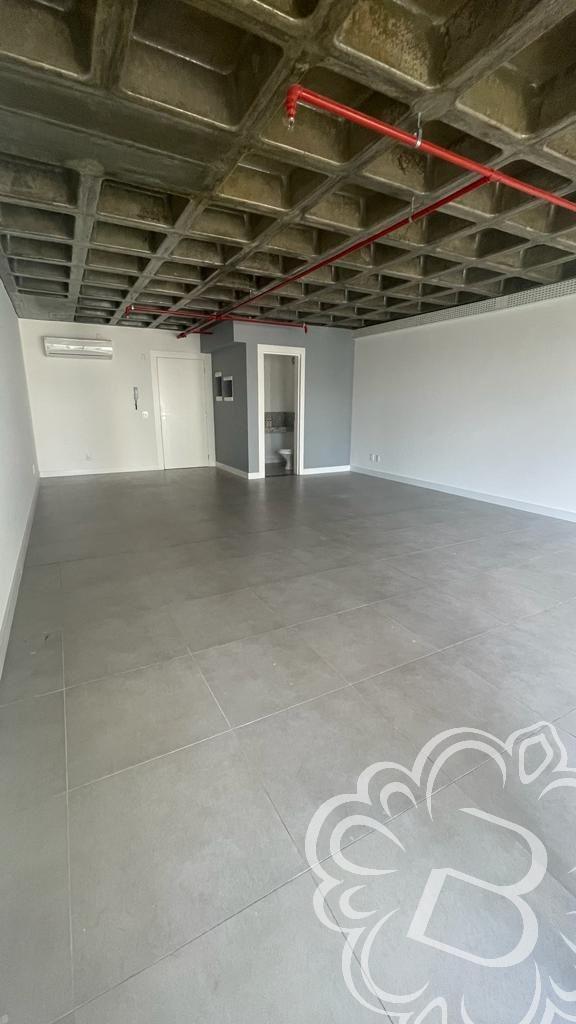 https://www.imoveisbliss.com.br/img/m/0/0/arquivos/71645eb9d211c70286bdc263731e933d56b902c1.jpg