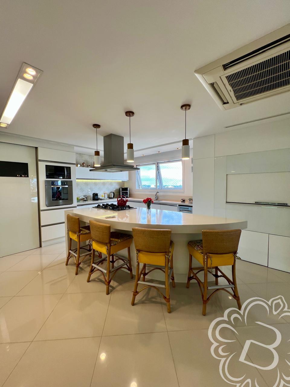 https://www.imoveisbliss.com.br/img/m/0/0/arquivos/75cbf7e1d3ce0f529387d9c7c153c808126785ae.jpg