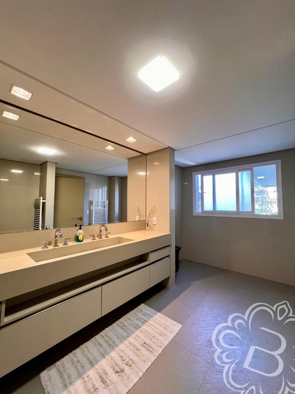 Residencial Plaza Elysées