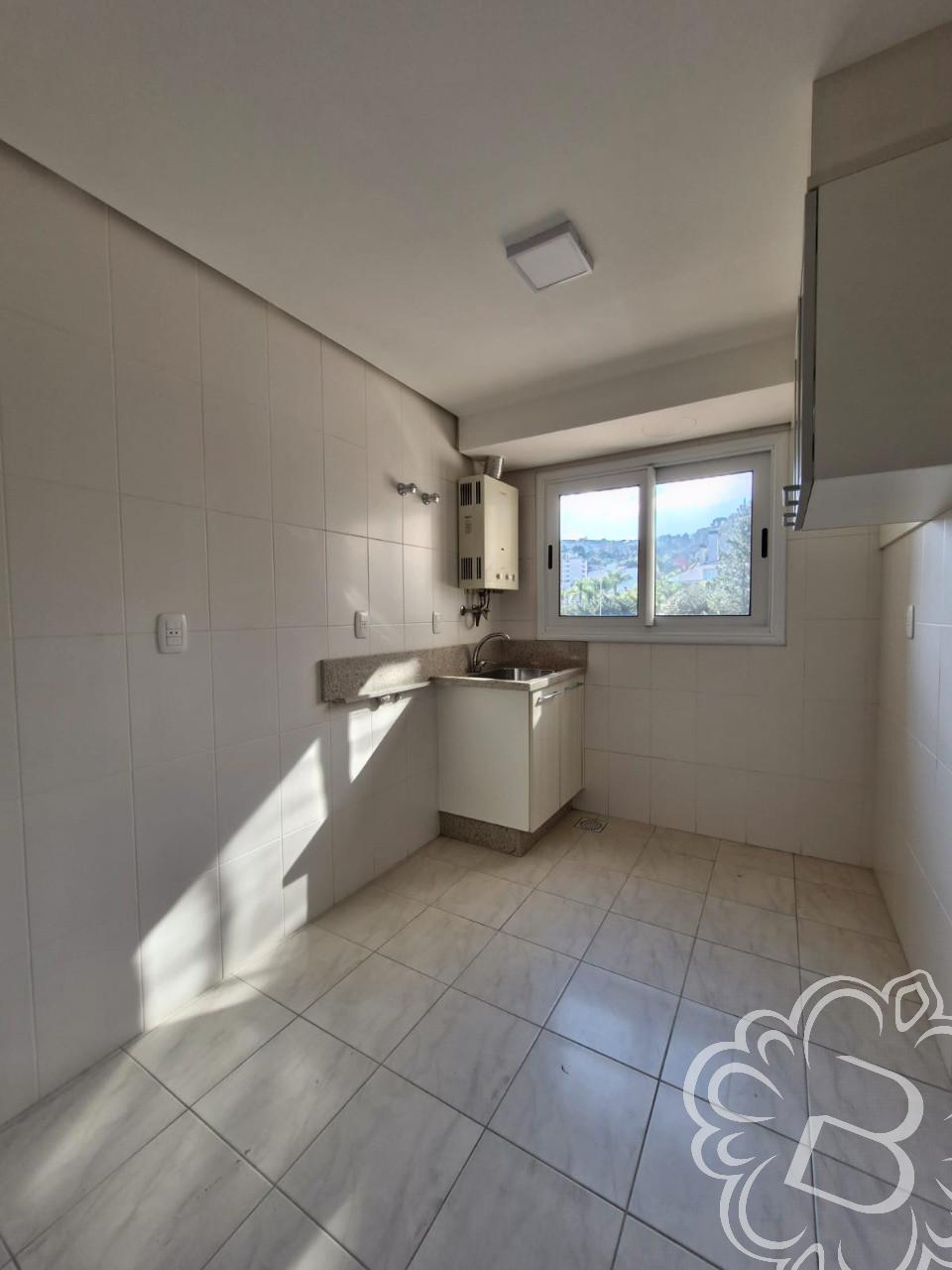 https://www.imoveisbliss.com.br/img/m/0/0/arquivos/7b081617f5545bf23e9f6bfe03ba1ebe6c6115c8.jpg