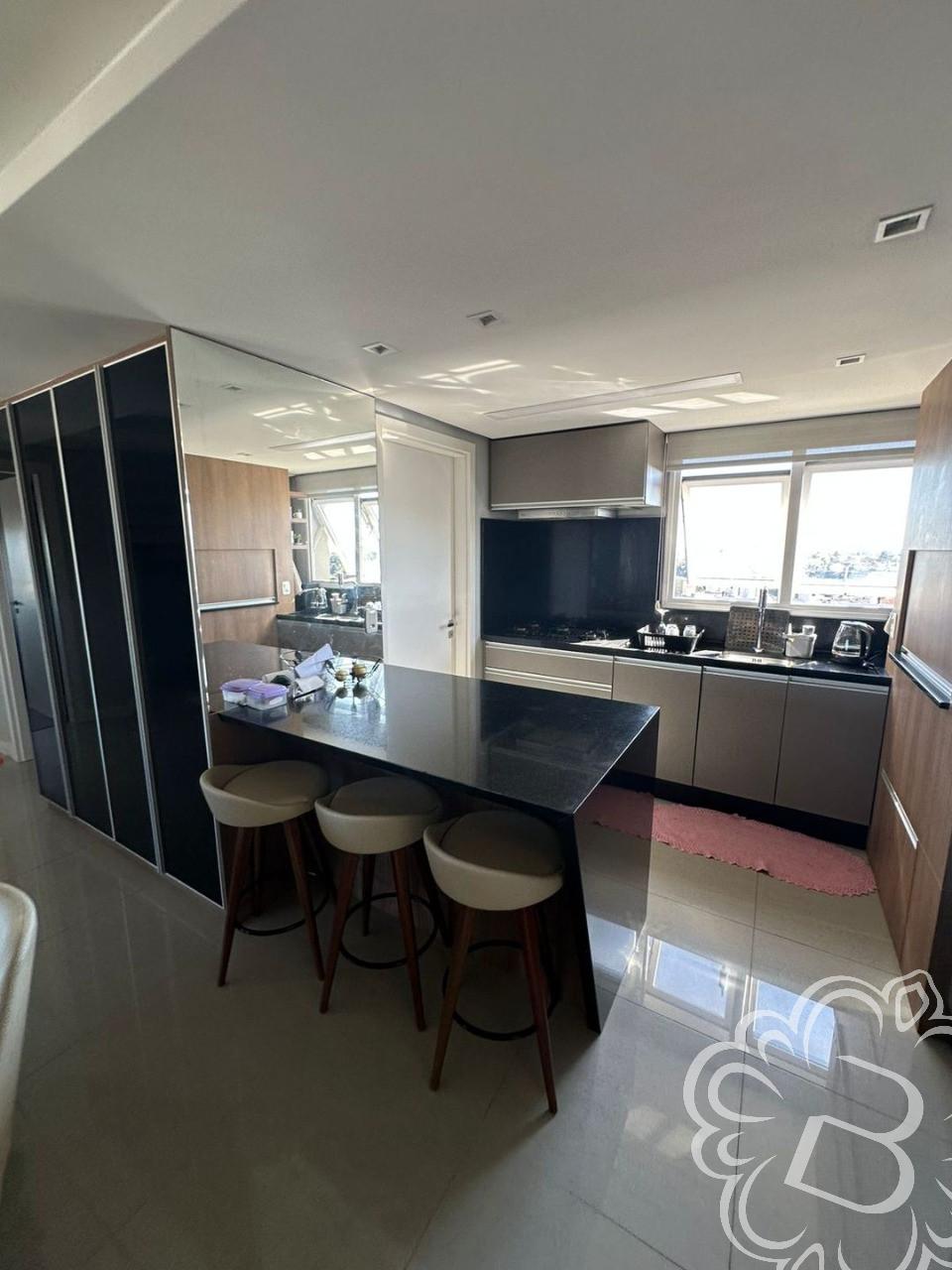 Cobertura Duplex Solar da Praça