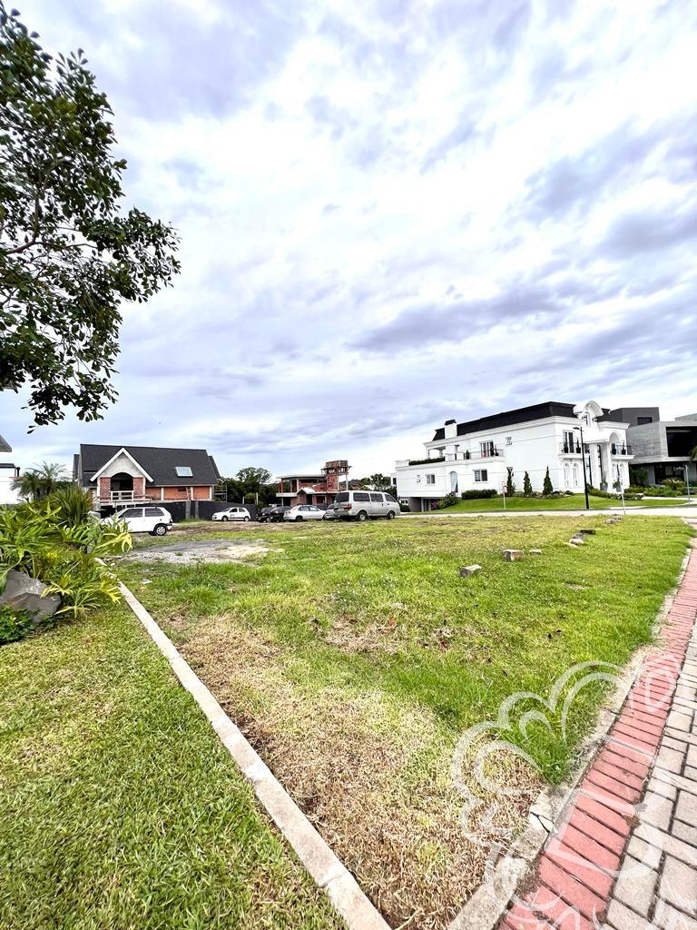 https://www.imoveisbliss.com.br/img/m/0/0/arquivos/7d52c6d6ec8e2e6b3f575b37682183d7a6d3ffb1.jpg