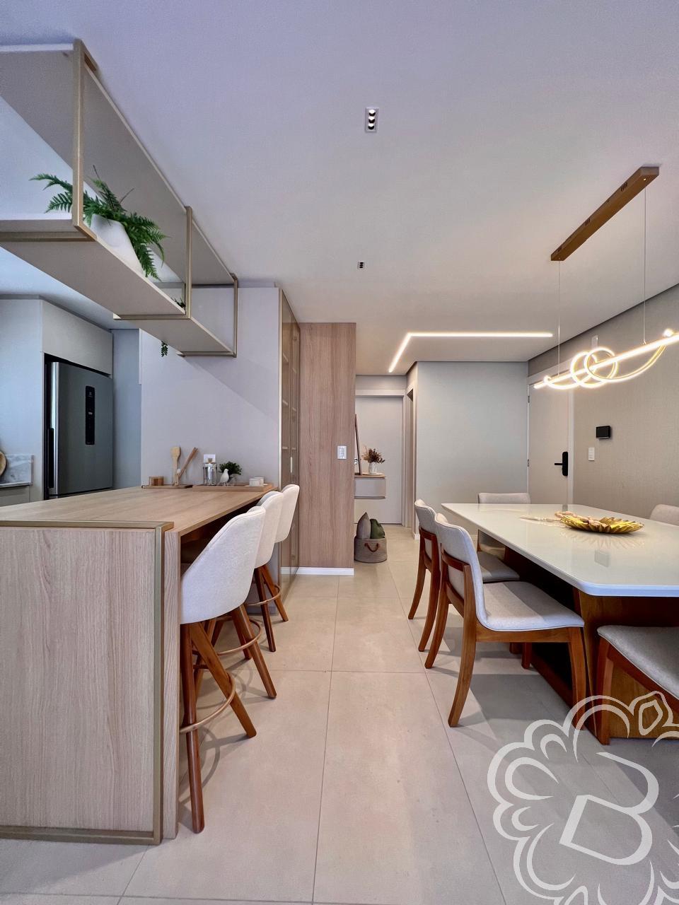 https://www.imoveisbliss.com.br/img/m/0/0/arquivos/83c8bf7080386b735606c2b846c7b63bd20a63a4.jpg