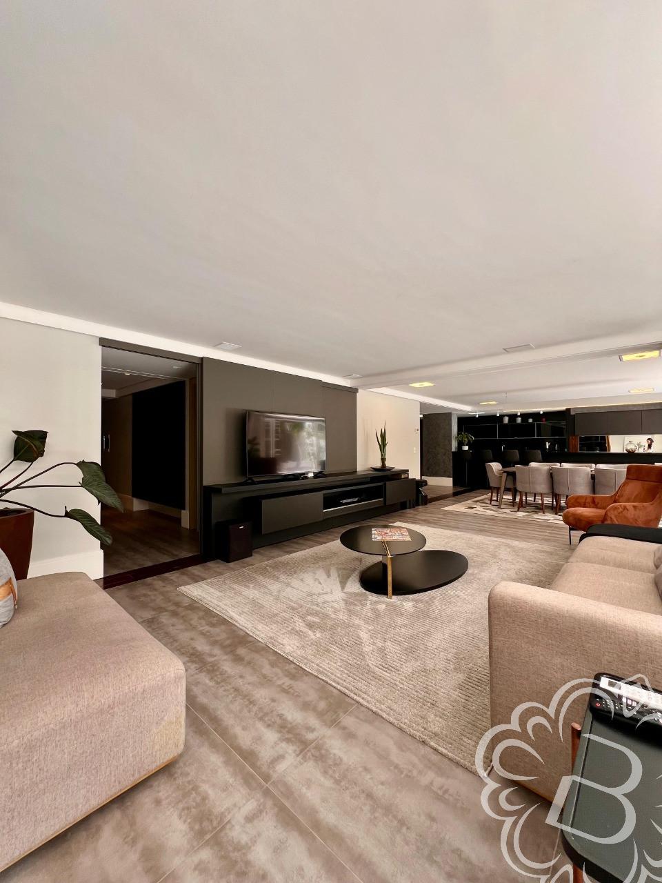 Residencial Plaza Elysées