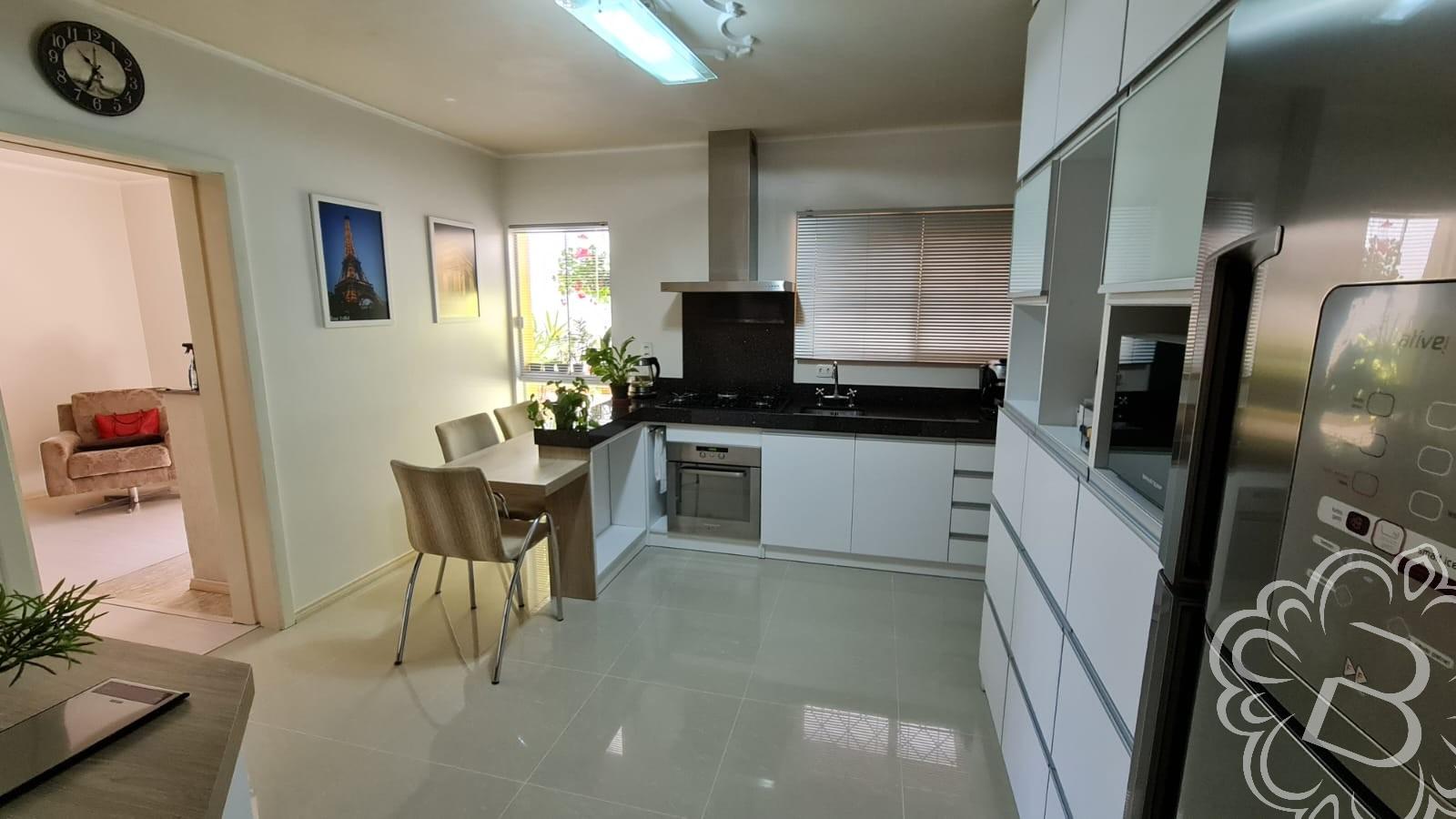 https://www.imoveisbliss.com.br/img/m/0/0/arquivos/876837fb4f94fad27060a281be755d0265236b23.jpg