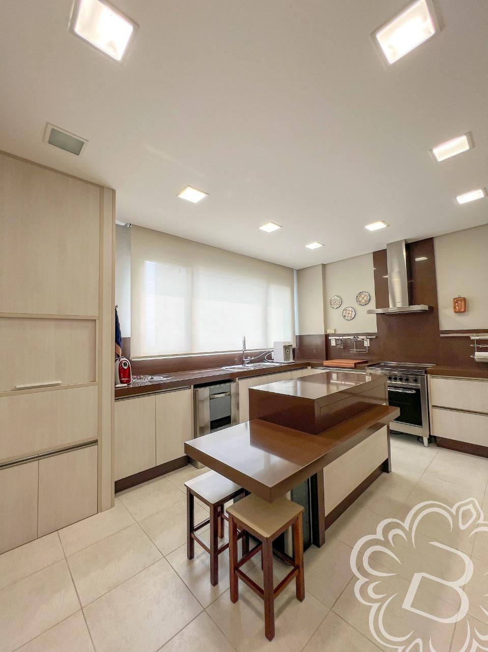 https://www.imoveisbliss.com.br/img/m/0/0/arquivos/893ba0f079cddc19482c5cd81741074ad54ba531.jpg