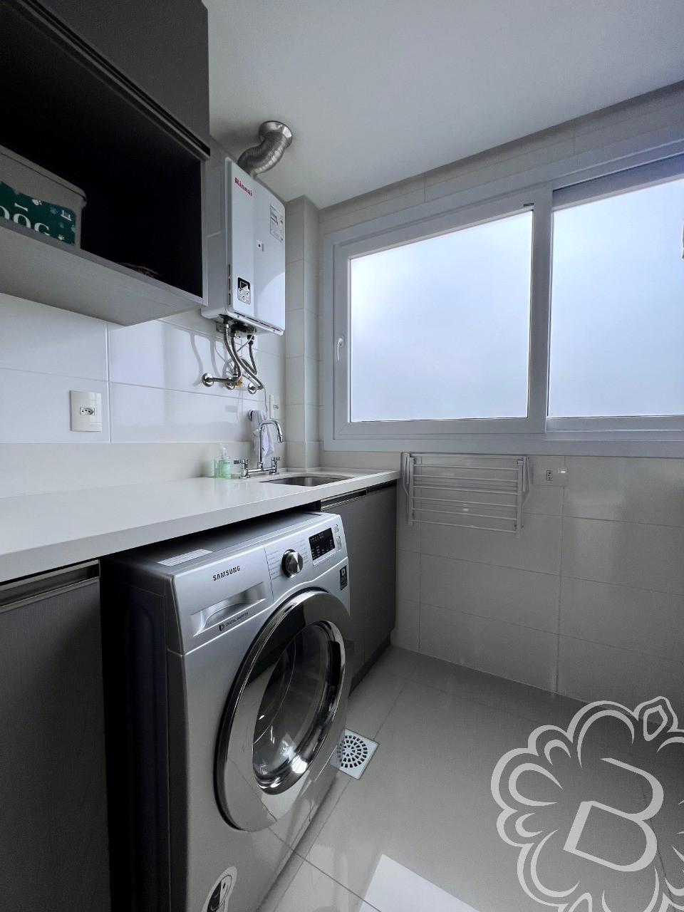 https://www.imoveisbliss.com.br/img/m/0/0/arquivos/9184b946cb731556d2ec7f0ea65e3d0b61e64191.jpg