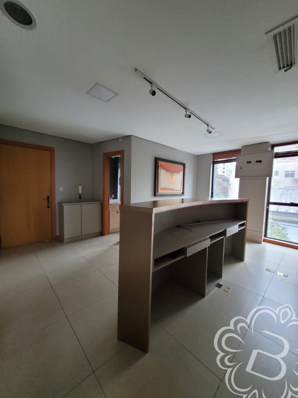 https://www.imoveisbliss.com.br/img/m/0/0/arquivos/92caab2f092cea7f9fc2b1109373f6acfafacf19.jpg