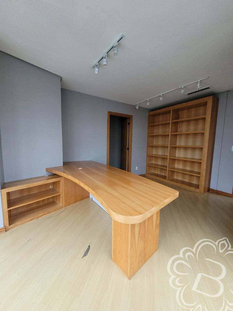 https://www.imoveisbliss.com.br/img/m/0/0/arquivos/9455b71e94a9d50e9f91bf9daf2a9e5c209480c0.jpg