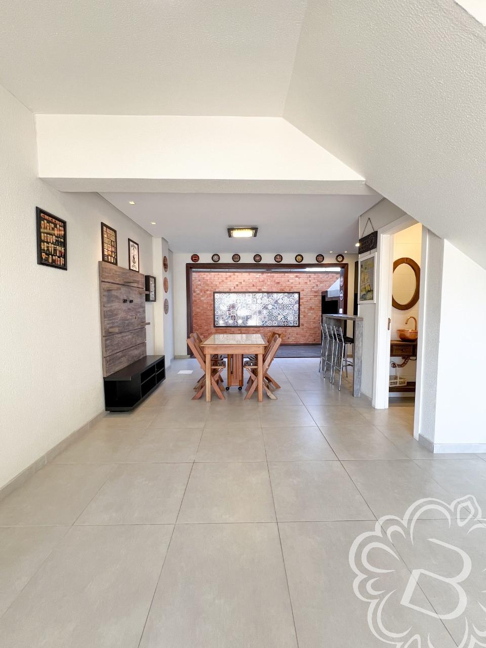 https://www.imoveisbliss.com.br/img/m/0/0/arquivos/94851b6454011aa580968b29497d7c1ada2cbf22.jpg