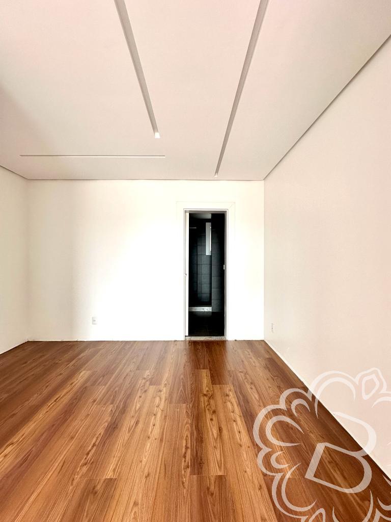 https://www.imoveisbliss.com.br/img/m/0/0/arquivos/9c0491c2d45c69dacbb955ae1c6b1f65dfe988f2.jpg