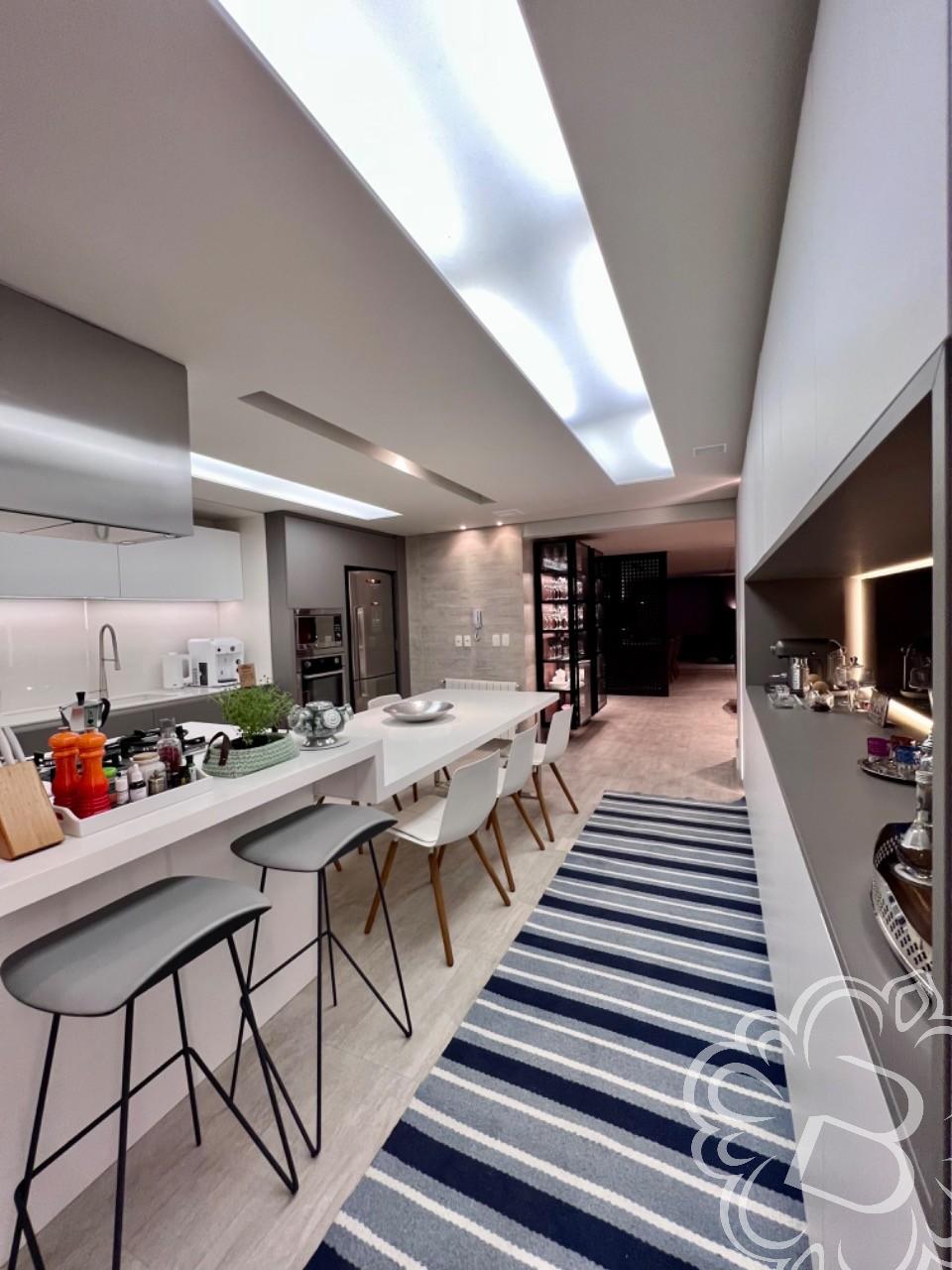 https://www.imoveisbliss.com.br/img/m/0/0/arquivos/9e45ae95edd0736f871fa1716ca424005e2bed4f.jpg