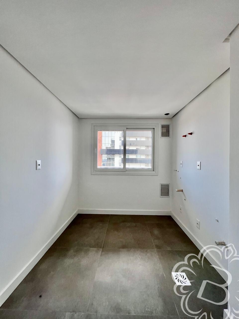 https://www.imoveisbliss.com.br/img/m/0/0/arquivos/a1308351fe44083c70edaa84da2292313a242eef.jpg