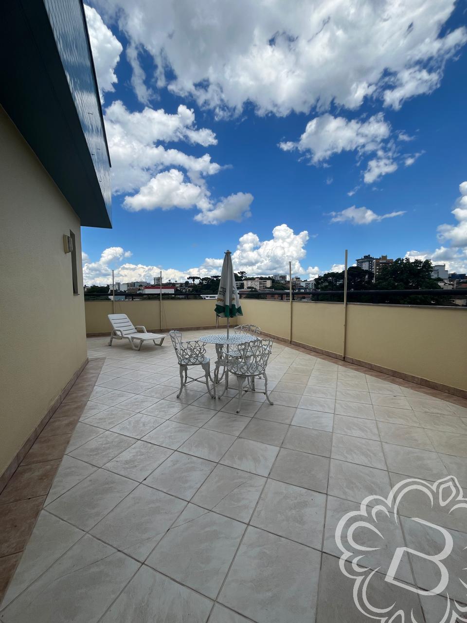 https://www.imoveisbliss.com.br/img/m/0/0/arquivos/a165909a3b5146c9543c790c4dc63c7495c27a08.jpg