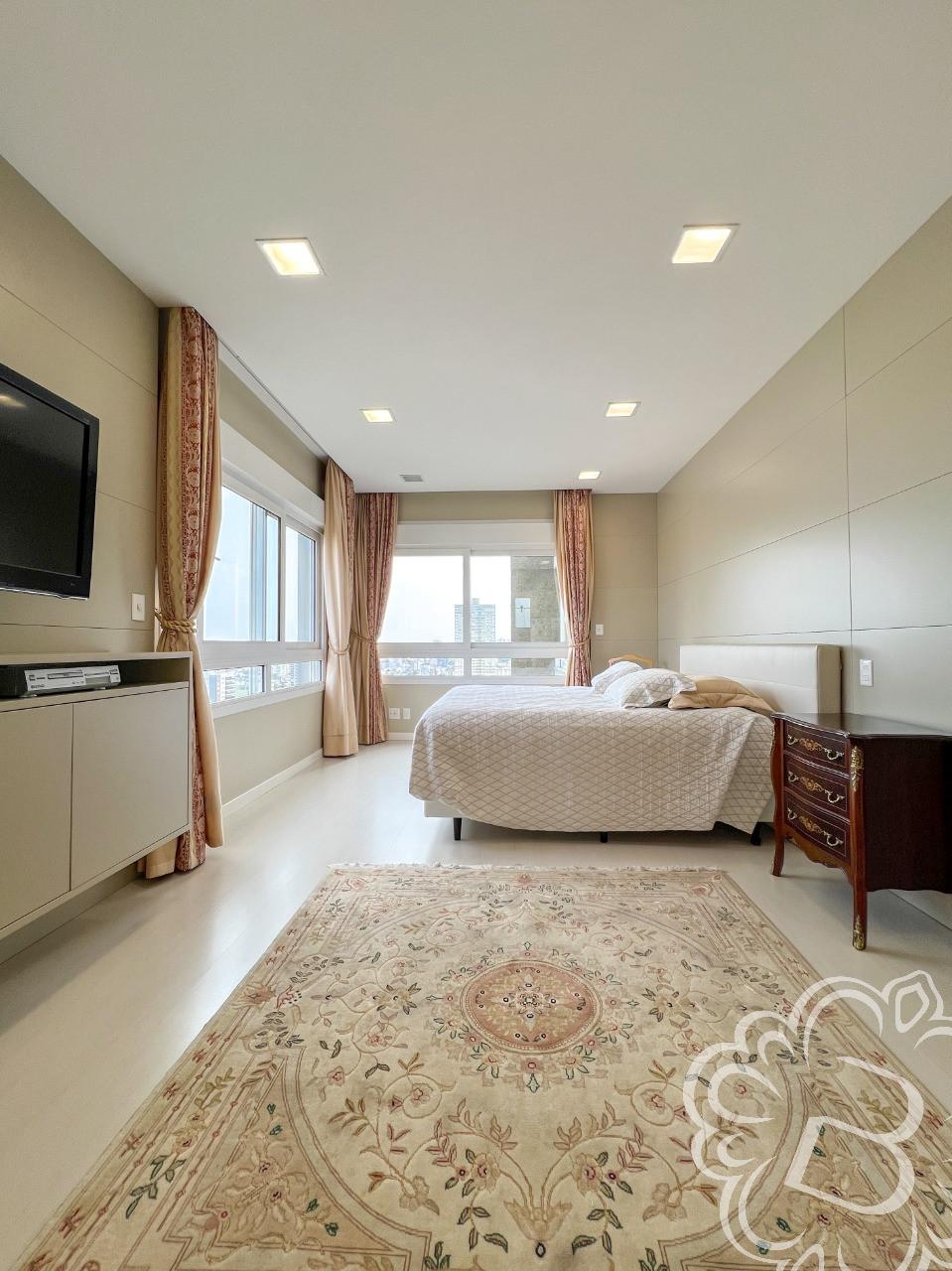 https://www.imoveisbliss.com.br/img/m/0/0/arquivos/a4bdce1c5cbd4328ebc52075765e40cca1983f38.jpg